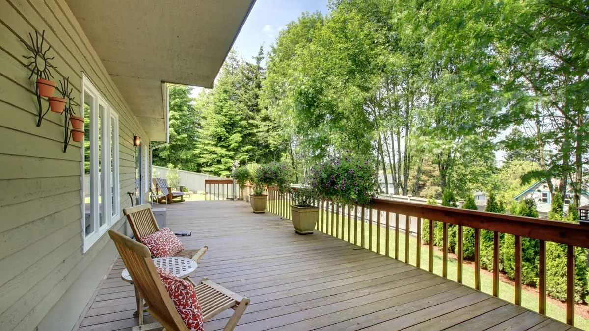 Paver sealing results on outdoor living space